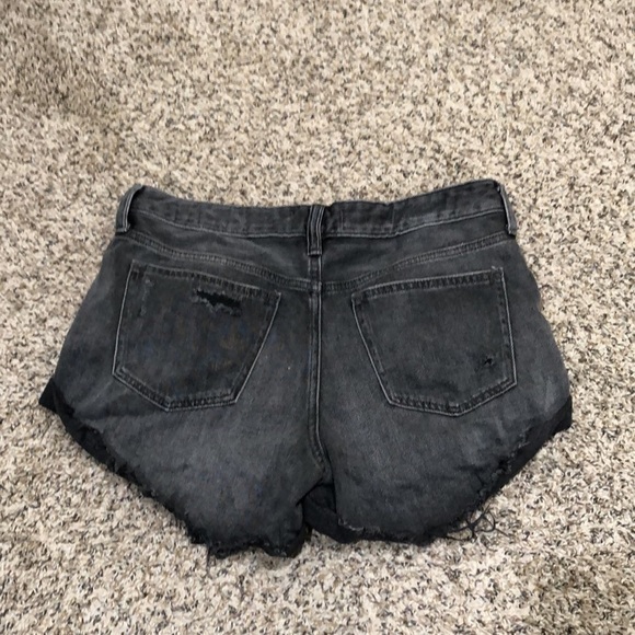 Free People We The Free Jean Shorts Size 29 Gray Distressed High Waist - Picture 3 of 9